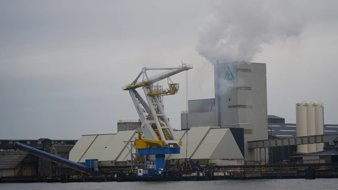 Bewoners: Oude ICL Fertilizers fabriek kan zo niet blijven draaien